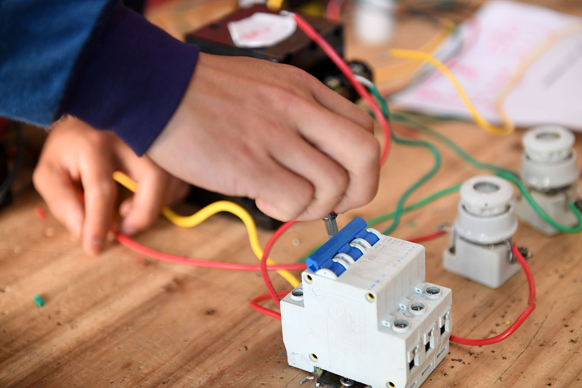 电机电容工作时间长吗？