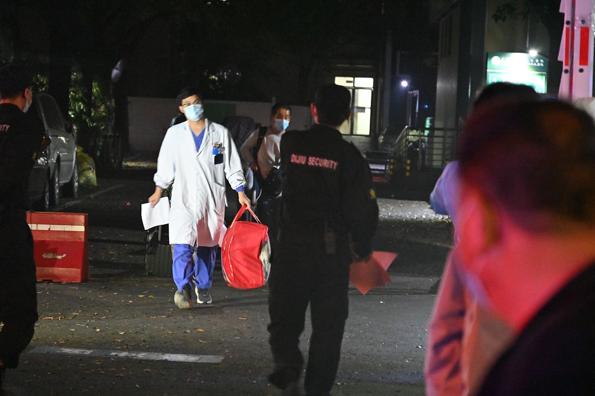 房地产资金链断裂论文推荐：风险分析、影响及应对措施