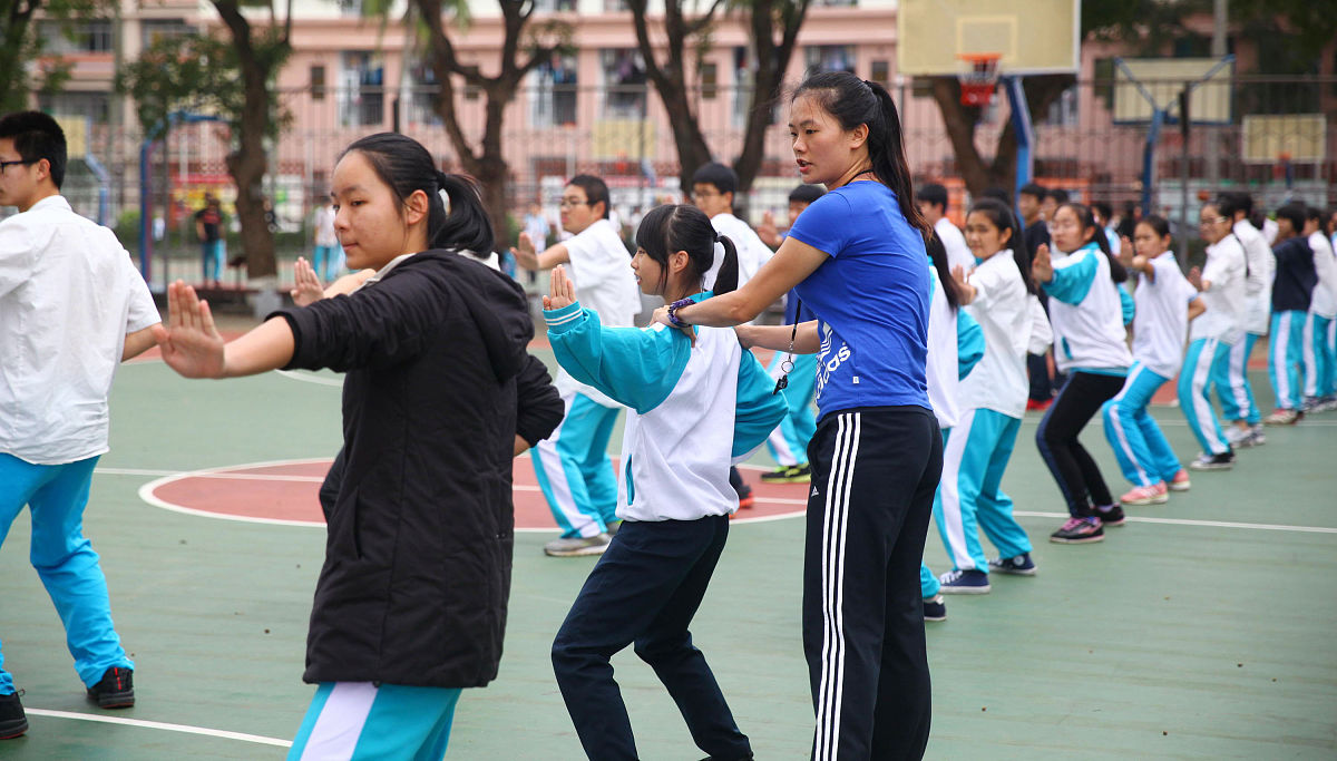 为什么要举办趣味运动会？