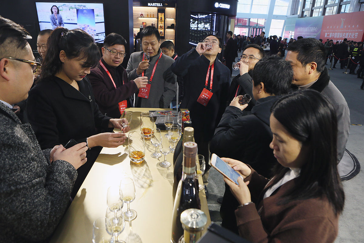 2018年四川省宜宾卫生学校招生简章