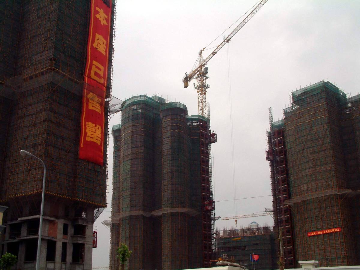 株洲海源又一城是什么原因一直拖着不交房 用300字描述