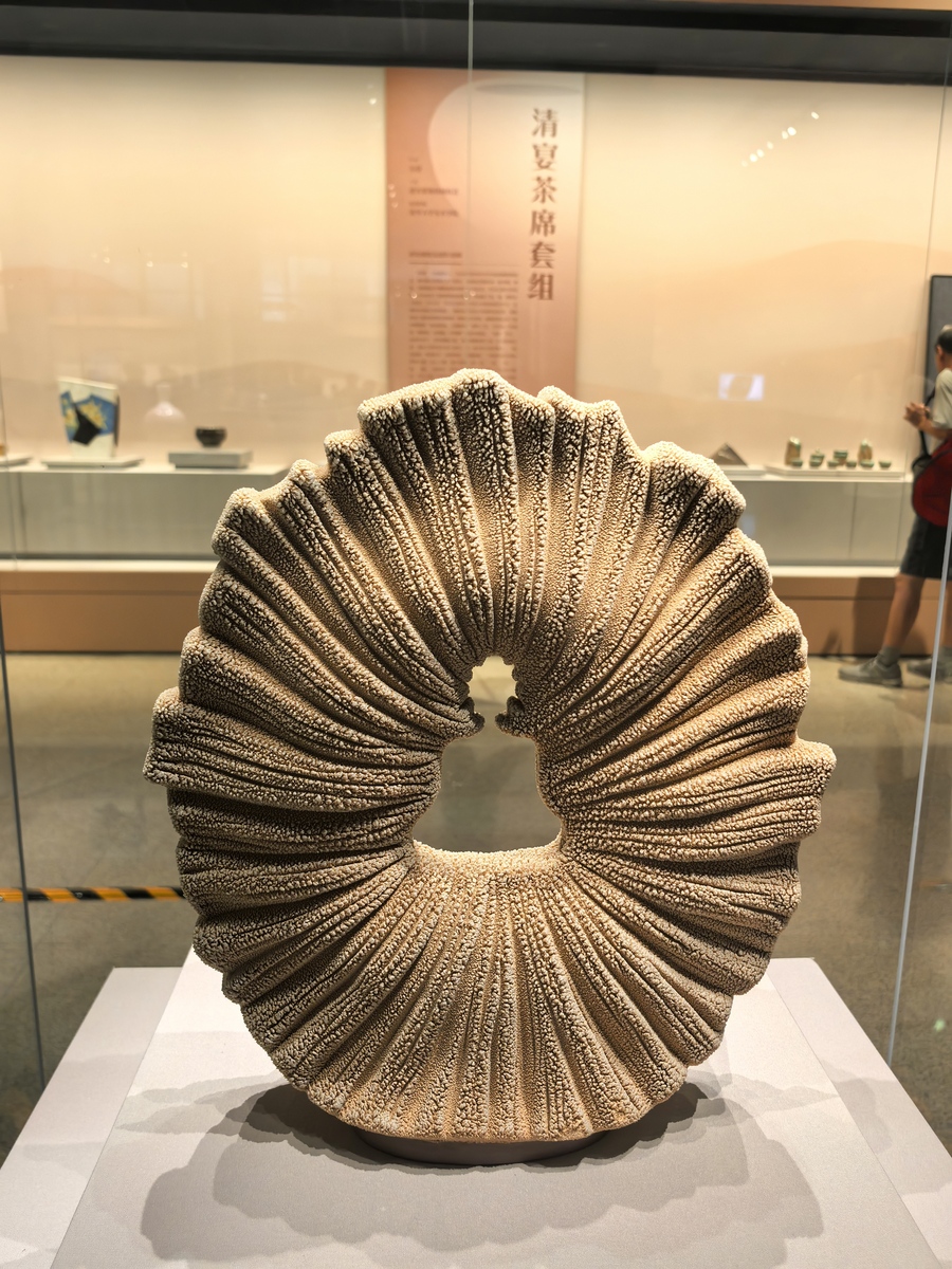 工艺美术主要学习哪些课程