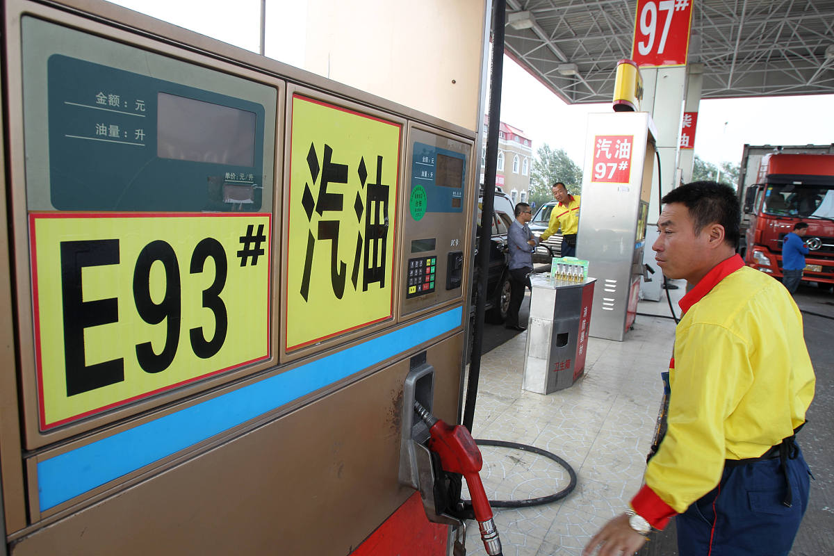 100号油普通轿车可以加吗 100字