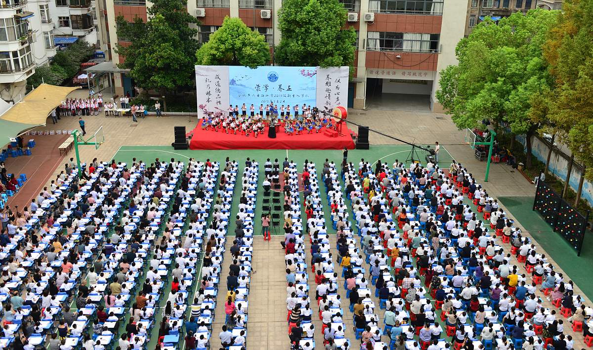 河池市职业教育中心学校学前教育专业怎么样？就业前景如何？