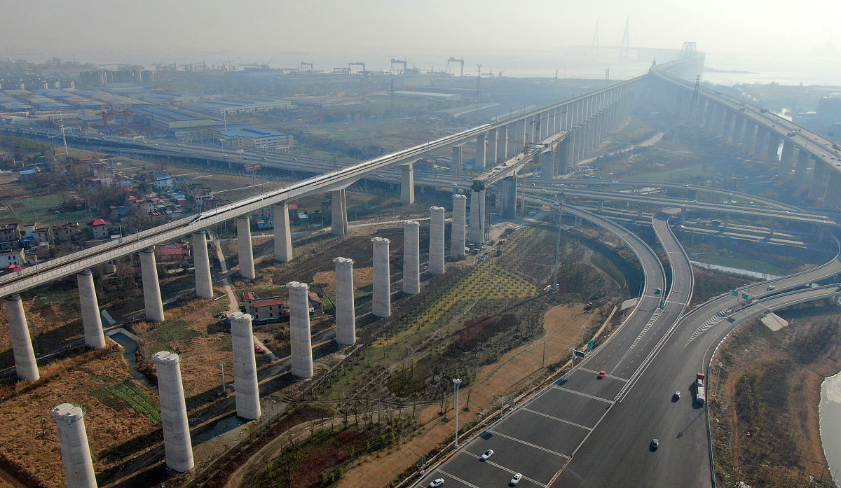 江苏2023年铁路学校都开设有哪些专业好-怎么样