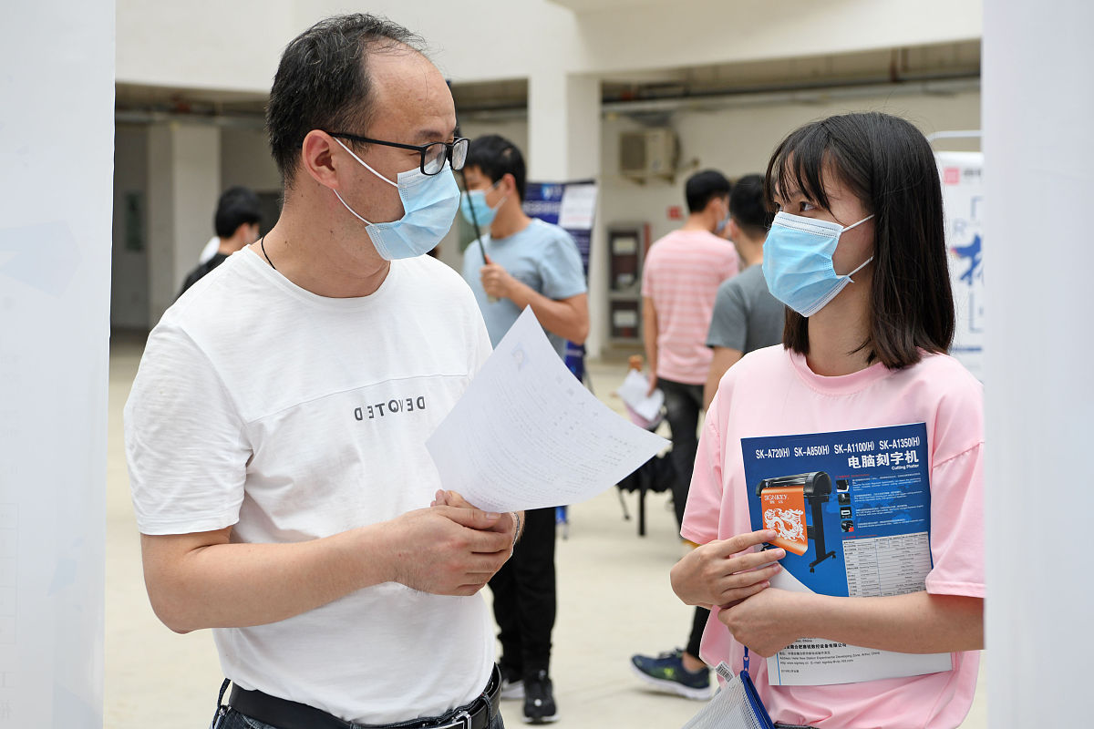 安徽理工学校2023年招生报名咨询：电话、流程及专业介绍