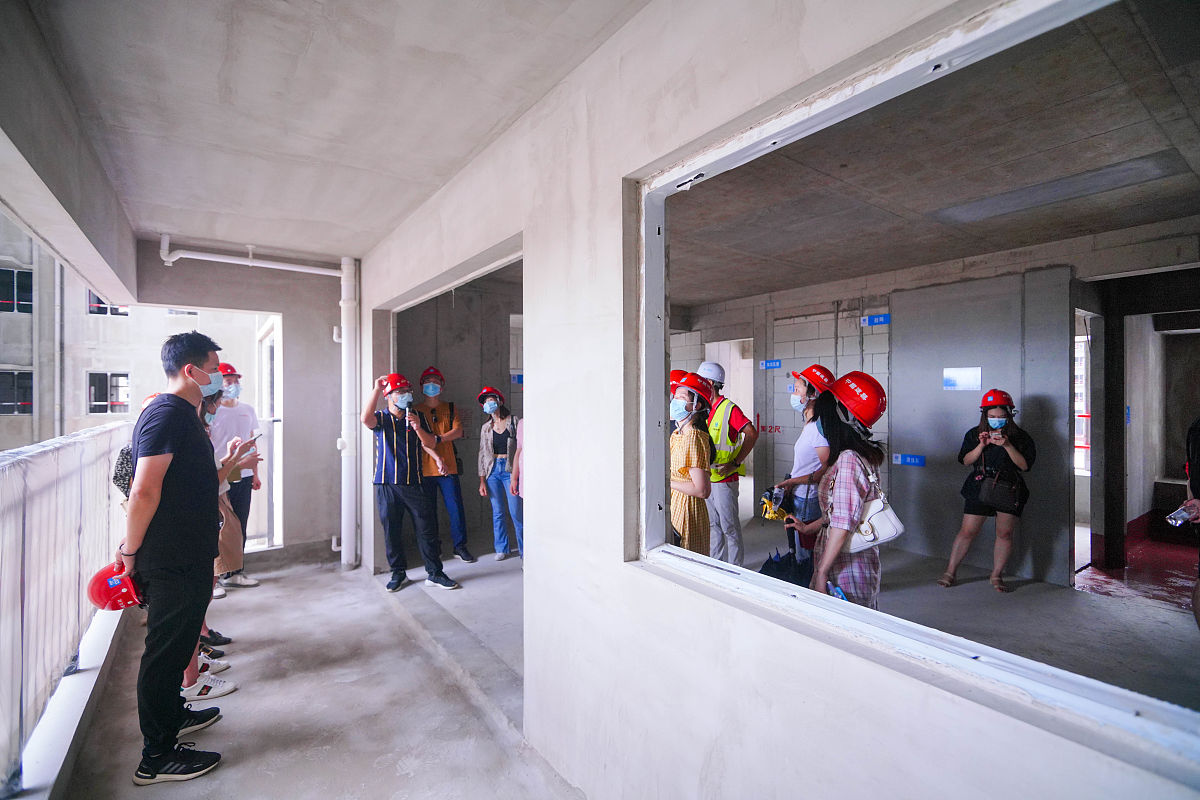 学校为什么要设立保卫处，却没有进攻处？