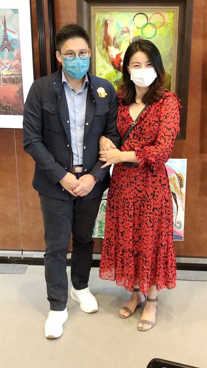 汪小菲探望孩子引大S不满，粉丝对撕上升至女性权利层面