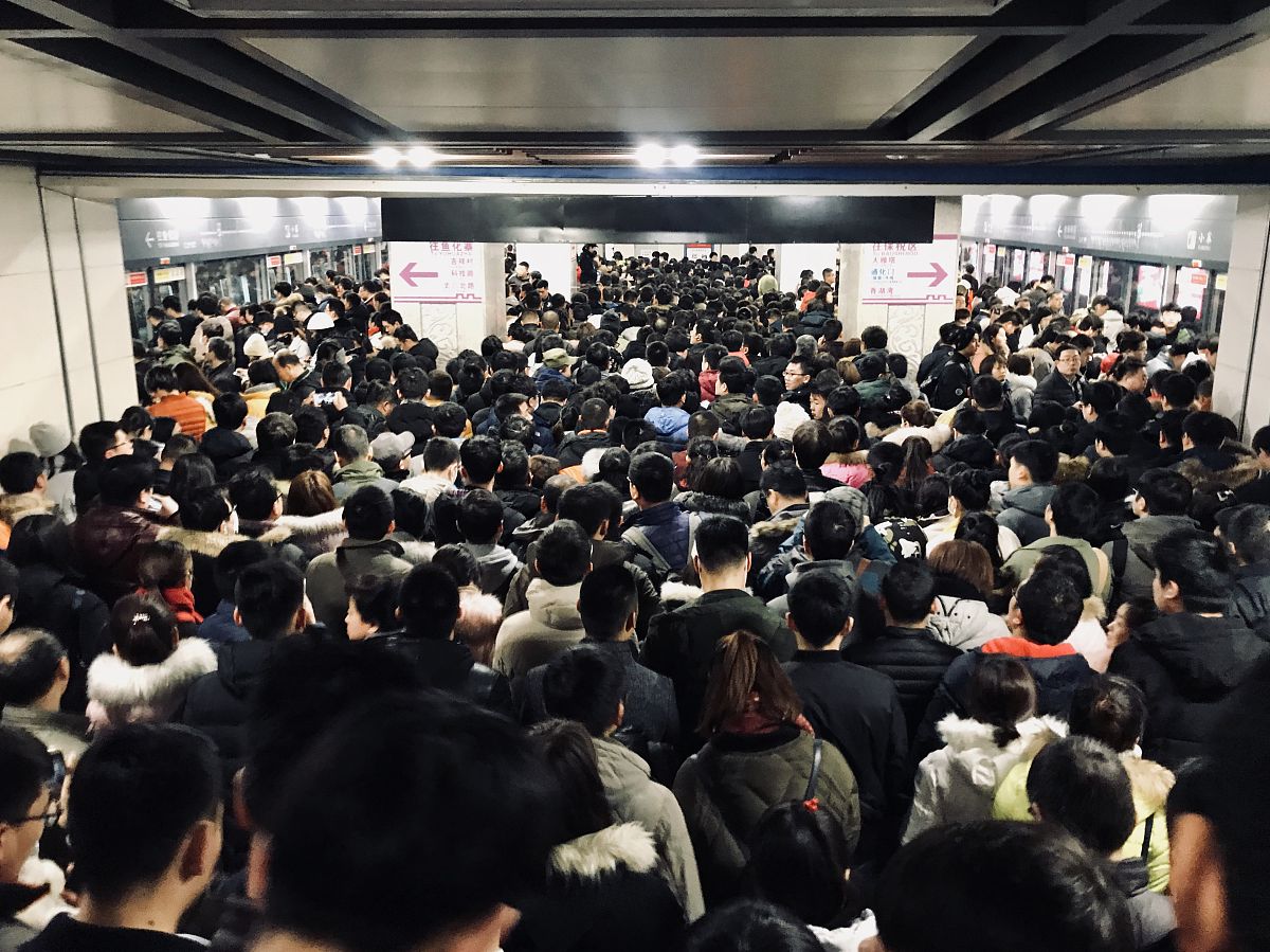 西安丈八四路地铁口位置：城南还是城西？