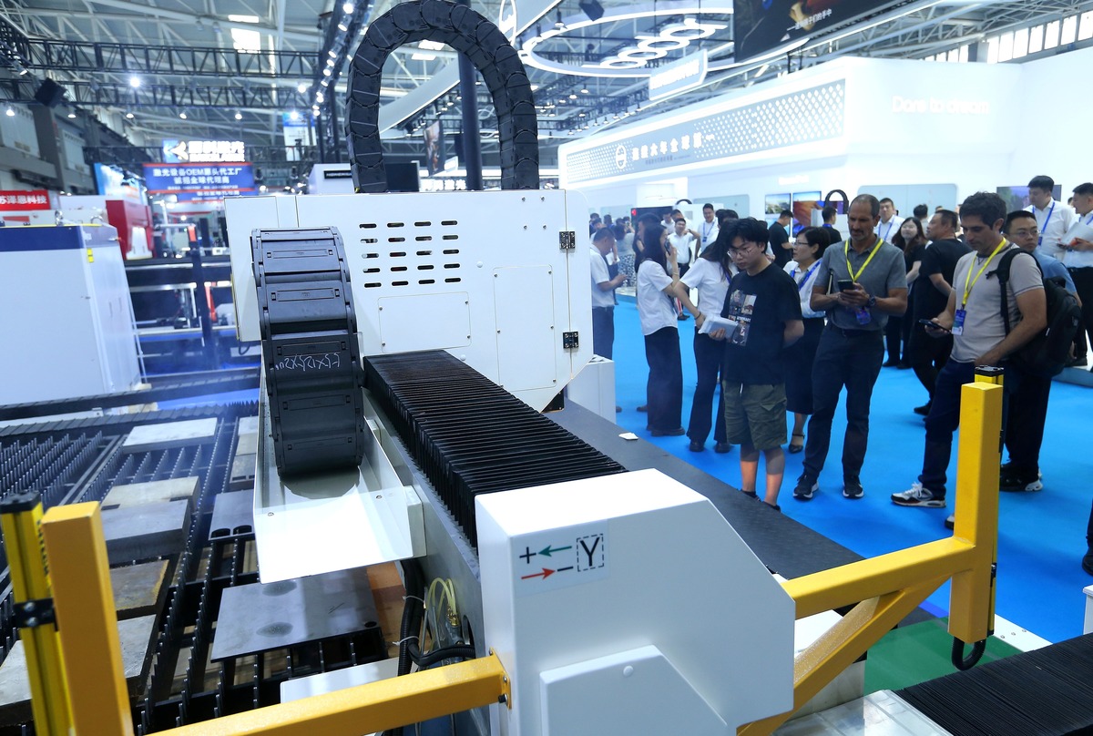 如何能够找到需要折弯机的优质客户呢