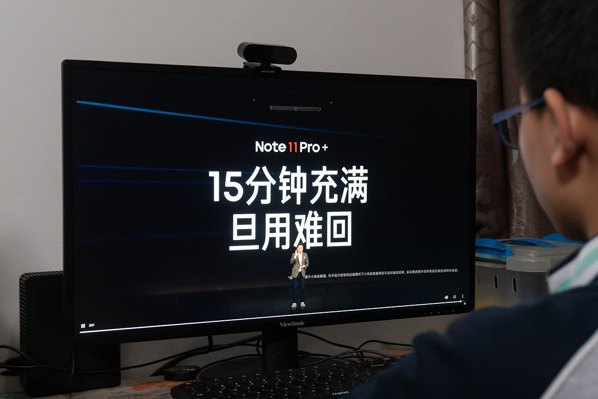 红米的9a和12c的官方售价分别是多少