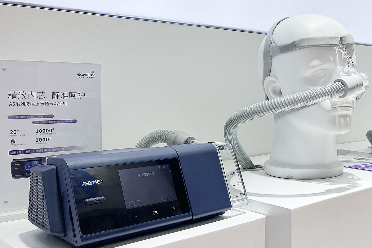 帮我写一个评选优秀团员的会议记录