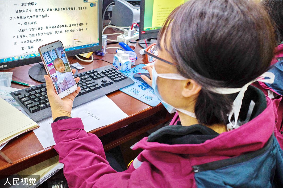 小学生手机沉迷干预小组工作汇报：团结协作，助力健康成长