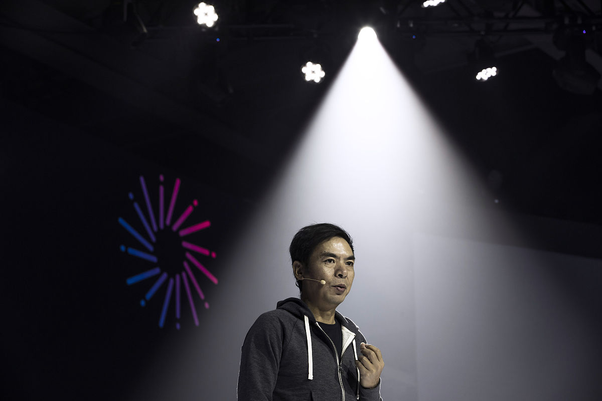 解除微信小程序管理员身份但提示小程序尚未发布帮我用200字详细描述