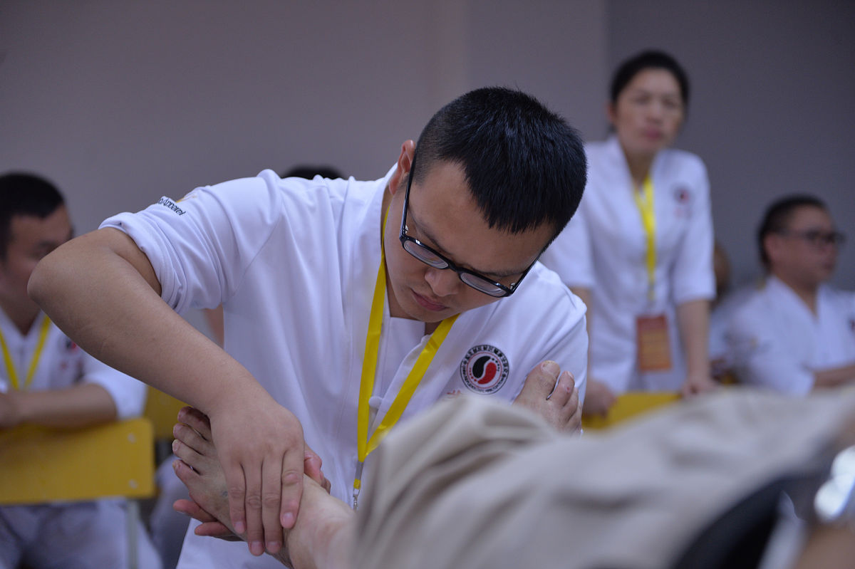 四川中医药高等专科学校五年制高职招生专业：就业前景广阔