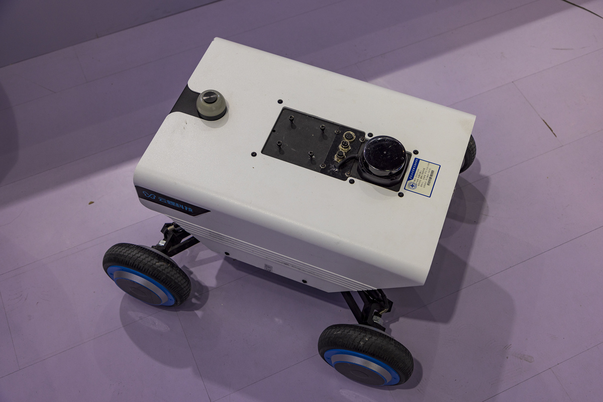 扫楼梯机器人技术：成熟的技术，提升生活效率