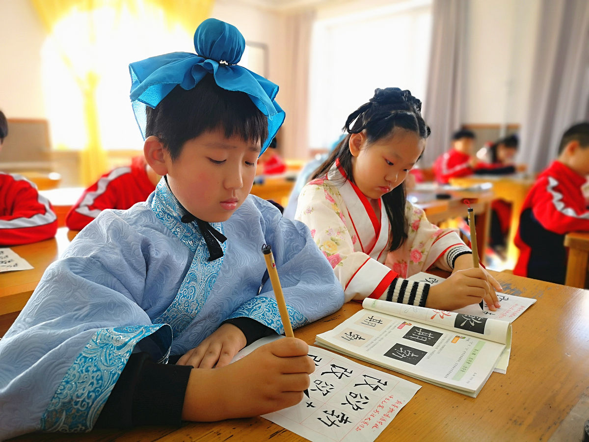 中小学中华优秀传统文化教育实践研的实践意义