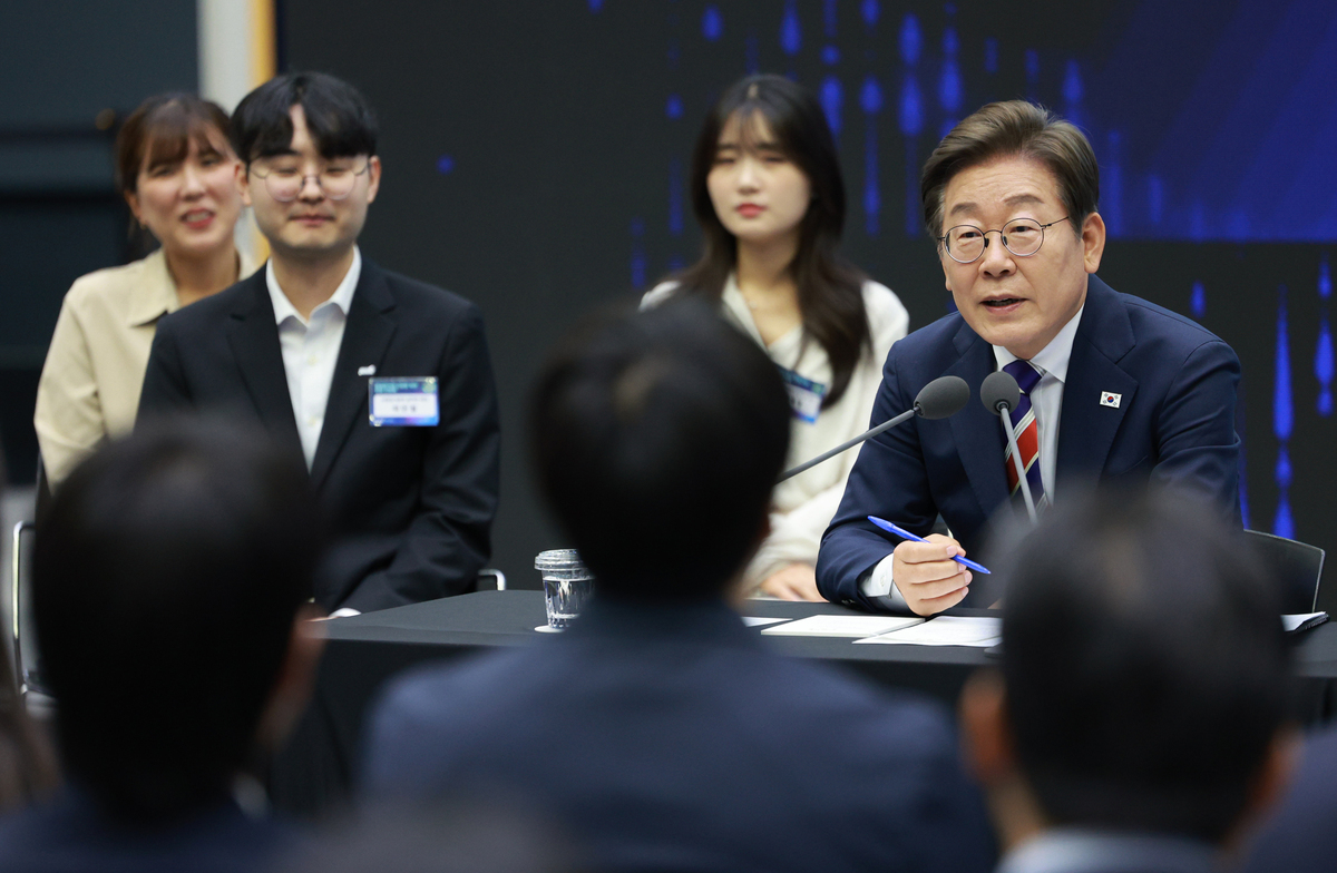 韩国最大在野党共同民主党领导层集体辞职：政治局势再添变数