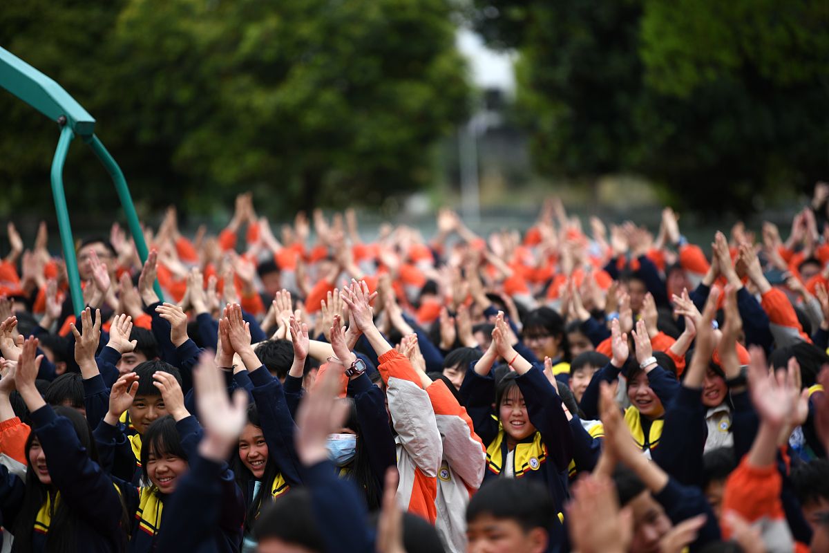 湘乡市华光电子工业学校2020招生简章