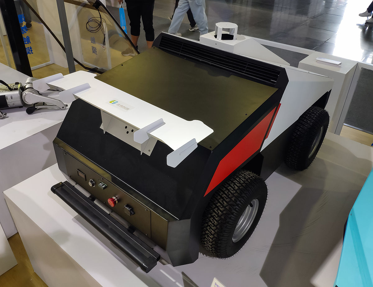 PID算法详解：原理、应用与局限性