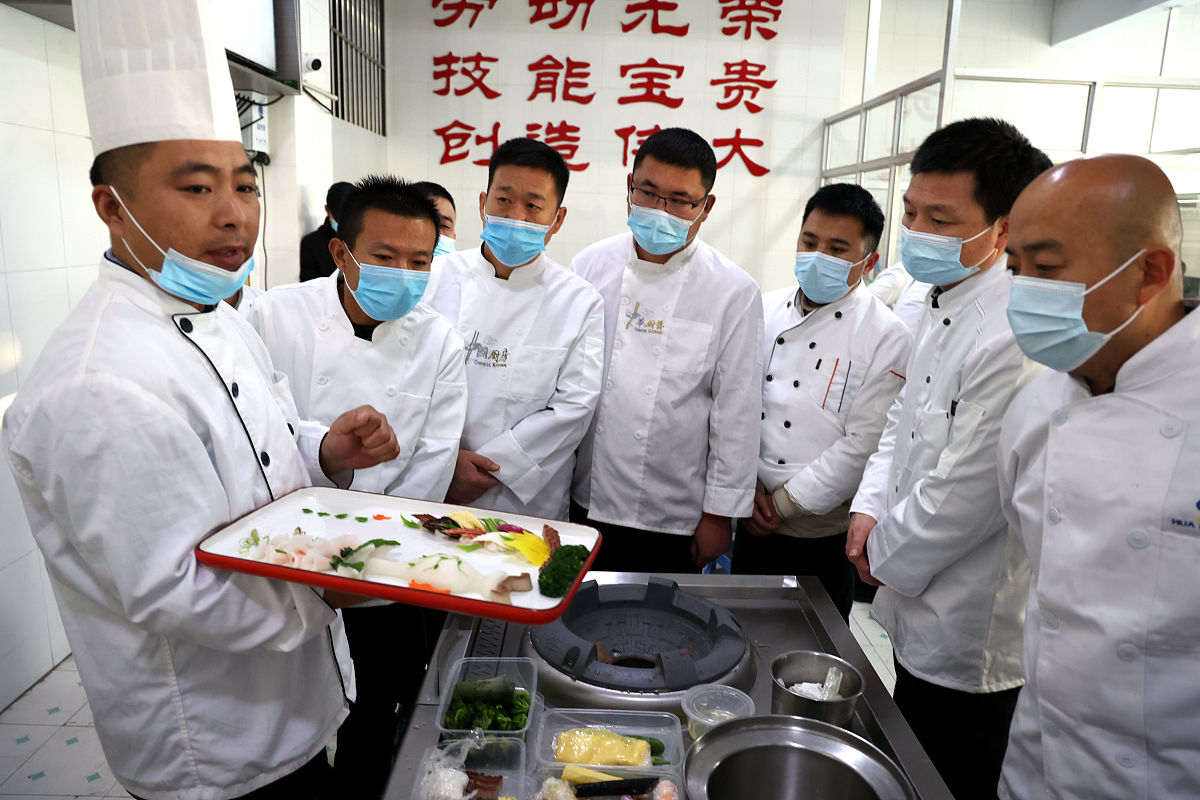 新乡职业学院烹饪工艺与营养专业就业方向 - 职业选择与发展前景