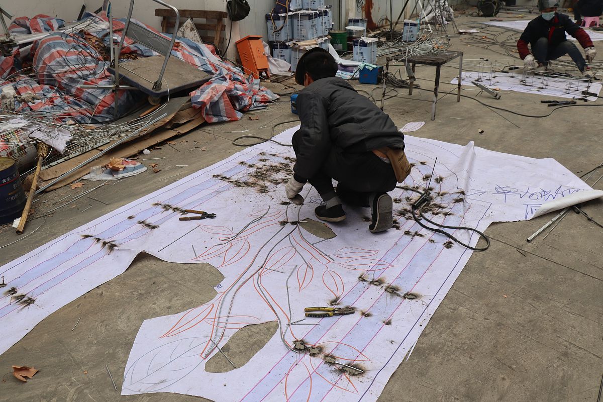 南京2022年本科和中专区别：如何选择适合你的学校和专业