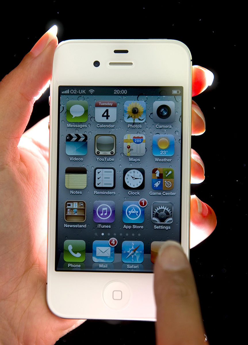 iPhone 3GS: Features, Specs & Legacy - A Look Back at Apple's Third Generation iPhone