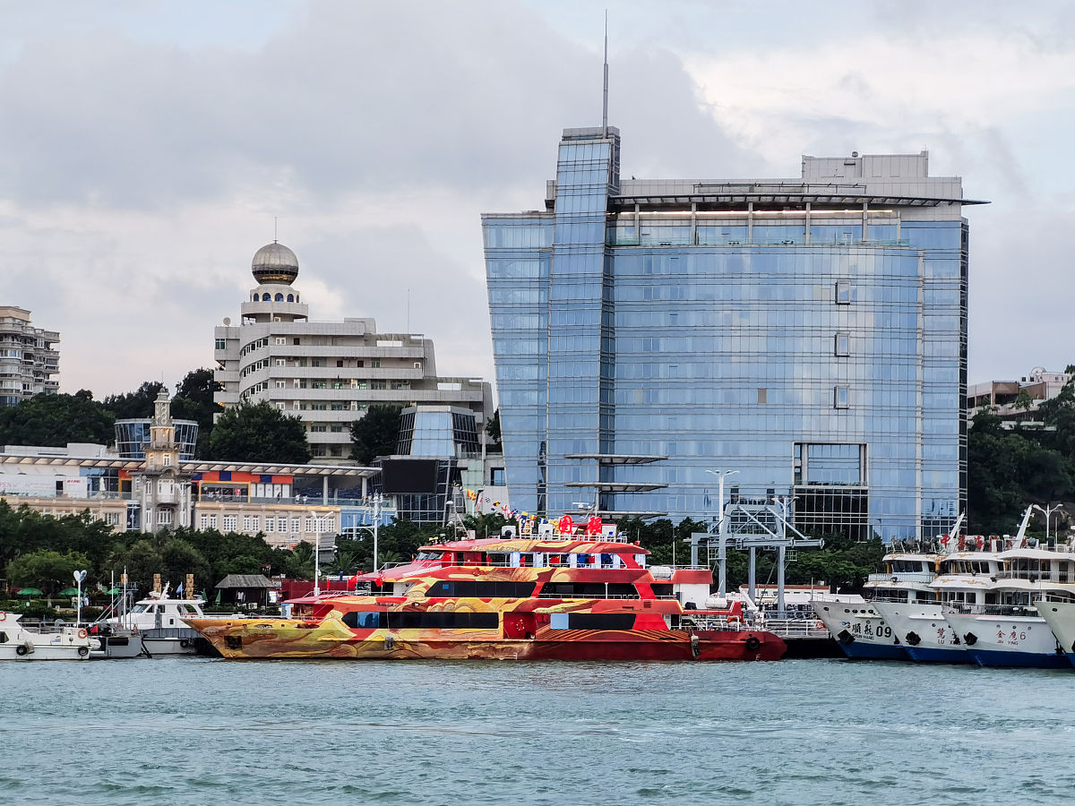 厦门2023中考没考上高中能选择复读吗