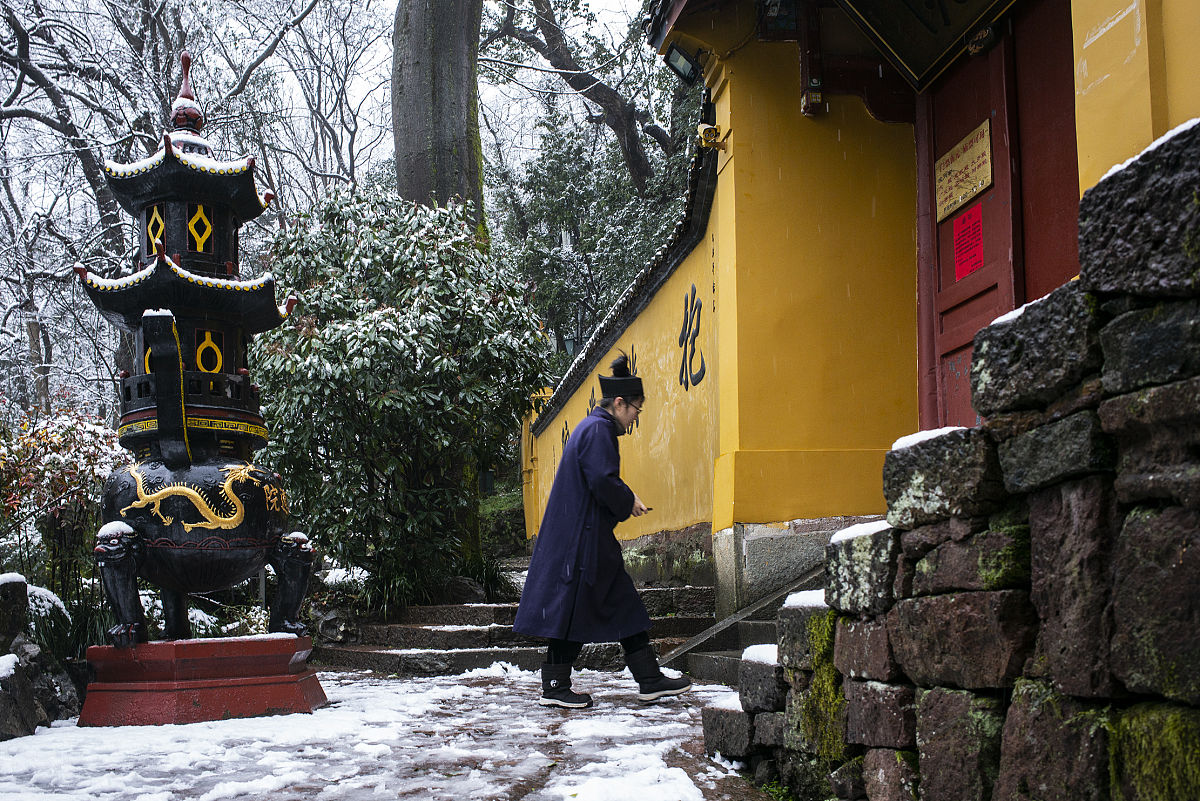 杭州美术职业学校2022年招生条件及专业人数好麽