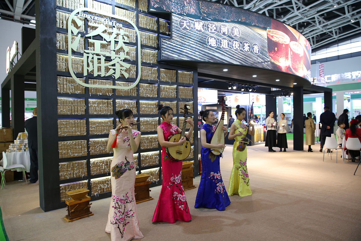 茯茶余香枕：缓解上班族颈椎问题，暖宫养生