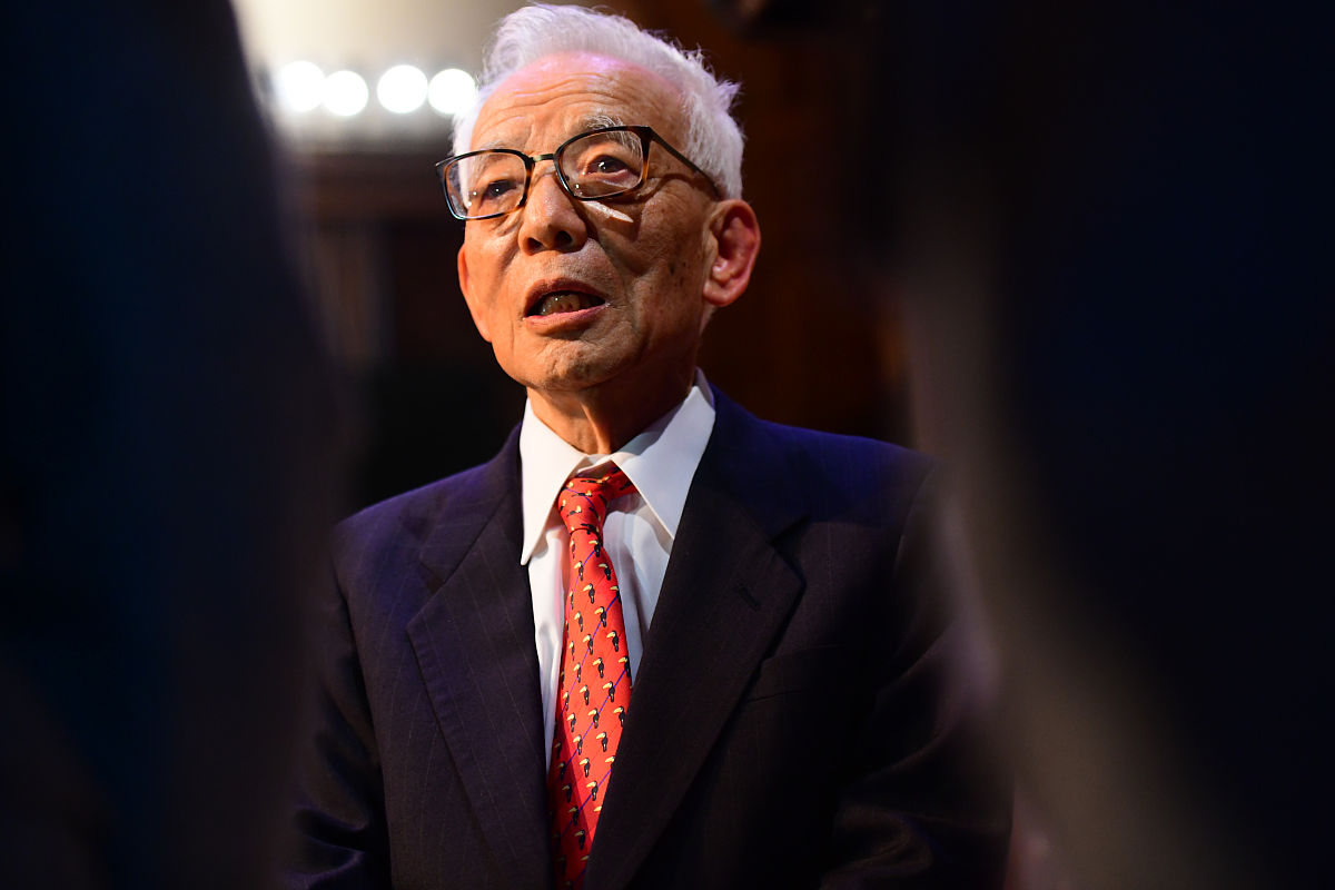 当地时间2021年10月5日,美国普林斯顿,诺贝尔奖获得者真锅淑郎出席新