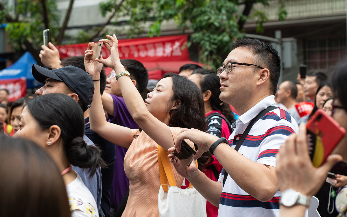 成都职高招生情况分析用发散性