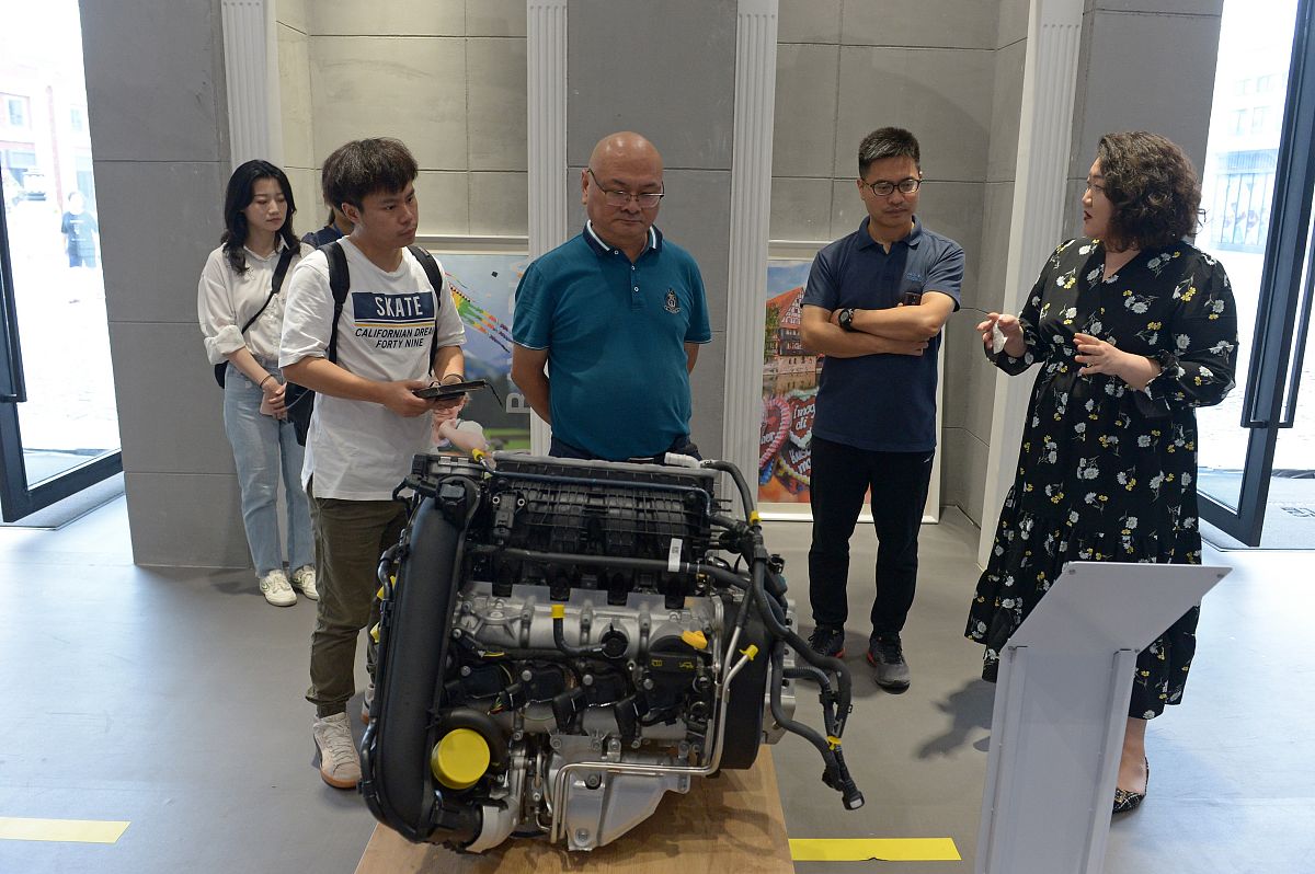 成都铁路专业哪个学校好？选择指南及热门院校推荐