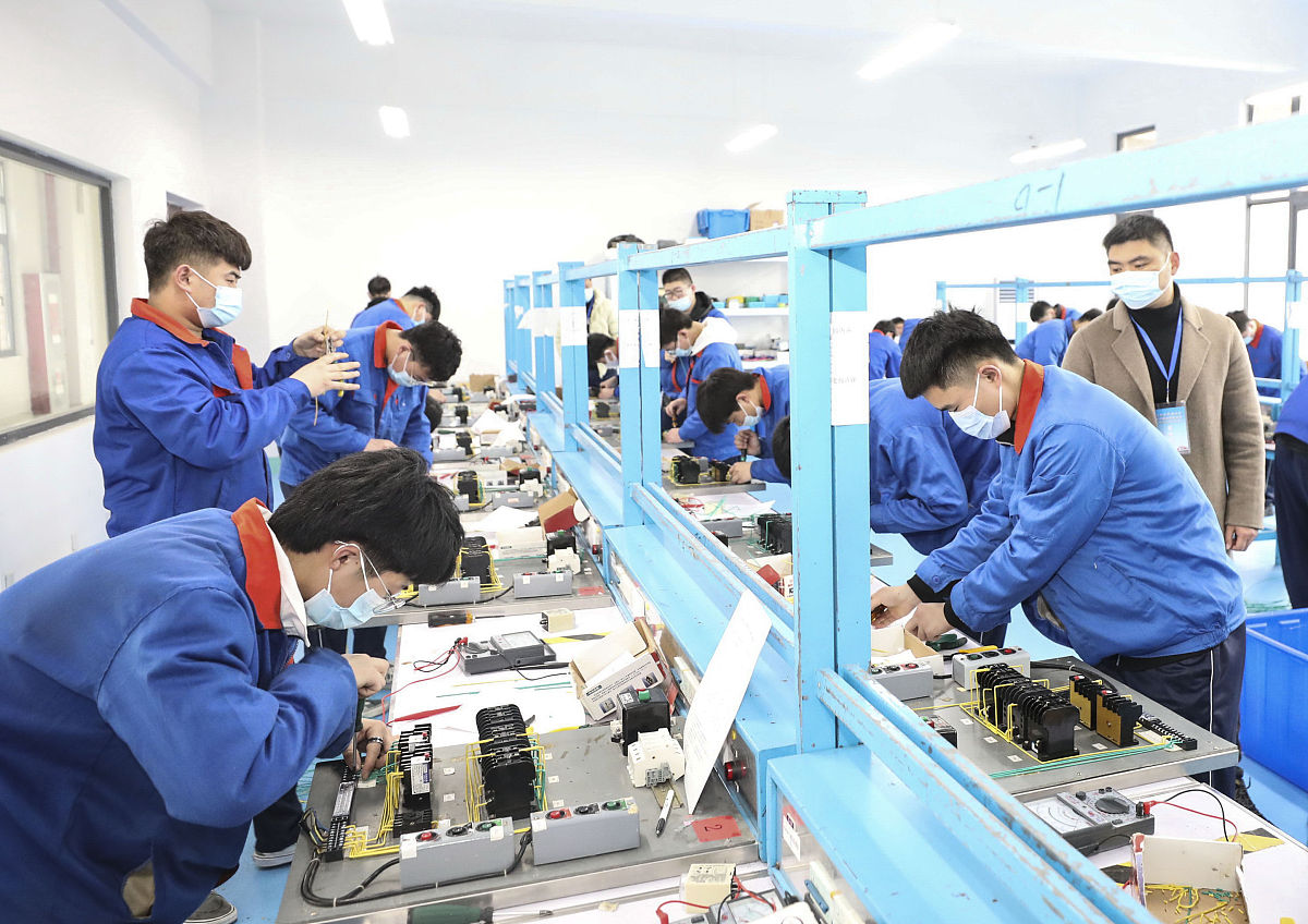 安徽汽车工业学校2022年招生专业一览：汽车制造、电子技术、运用技术等