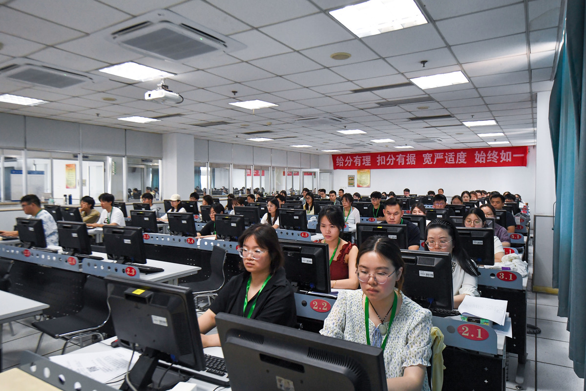 成都计算机学校学习指南:2022 年学好计算机的秘诀 成都计算机学校学习指南:2022 年学好计算机的秘诀