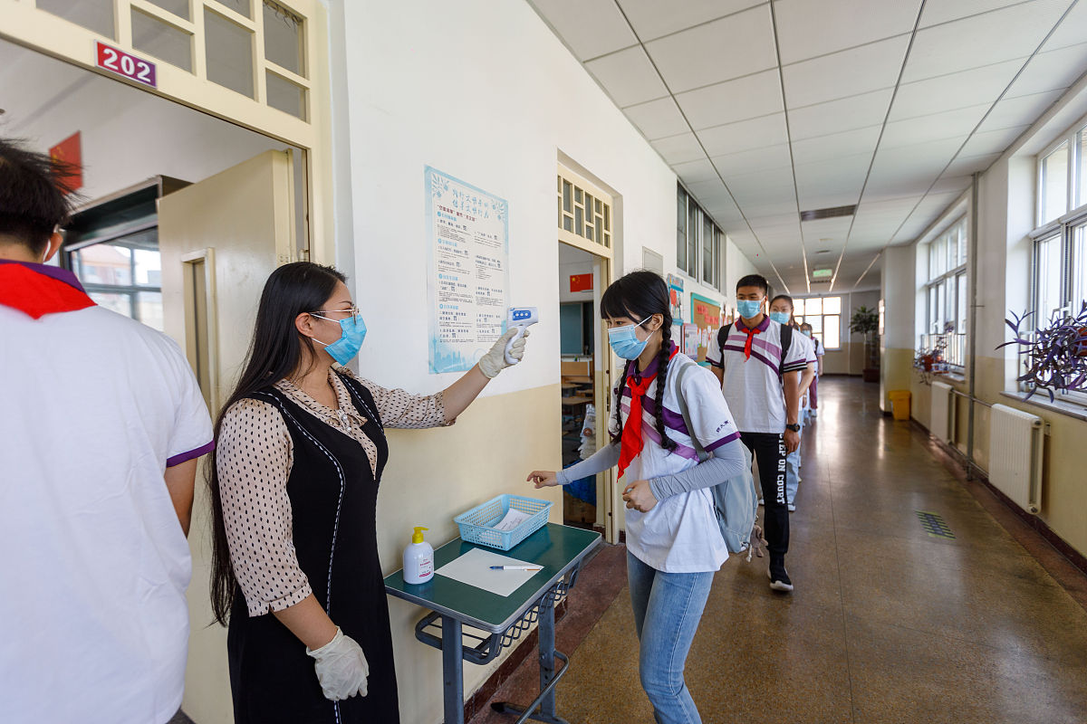 天津哪所学校开设有春季高考班？