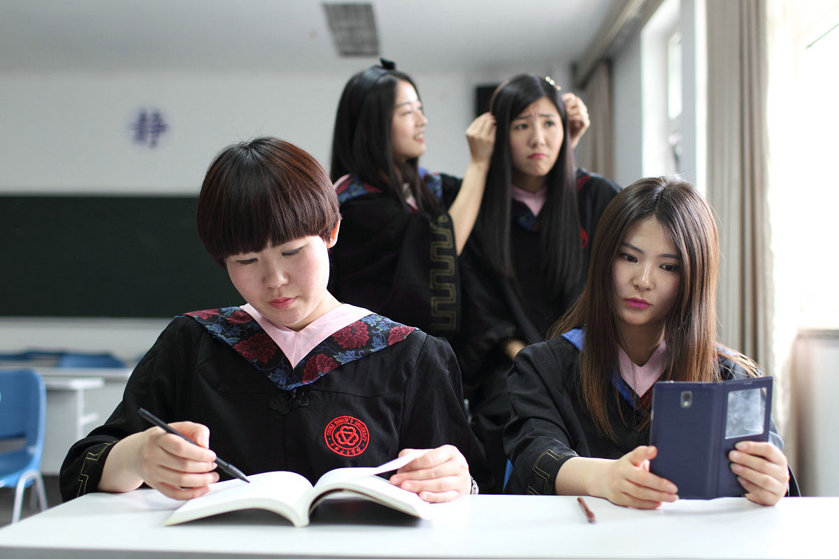 初中毕业女生学啥好？2023热门专业推荐