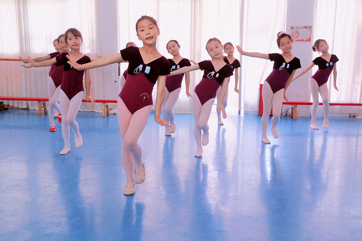 2021年山东济宁艺术学校招生简章 - 培养你的艺术梦想