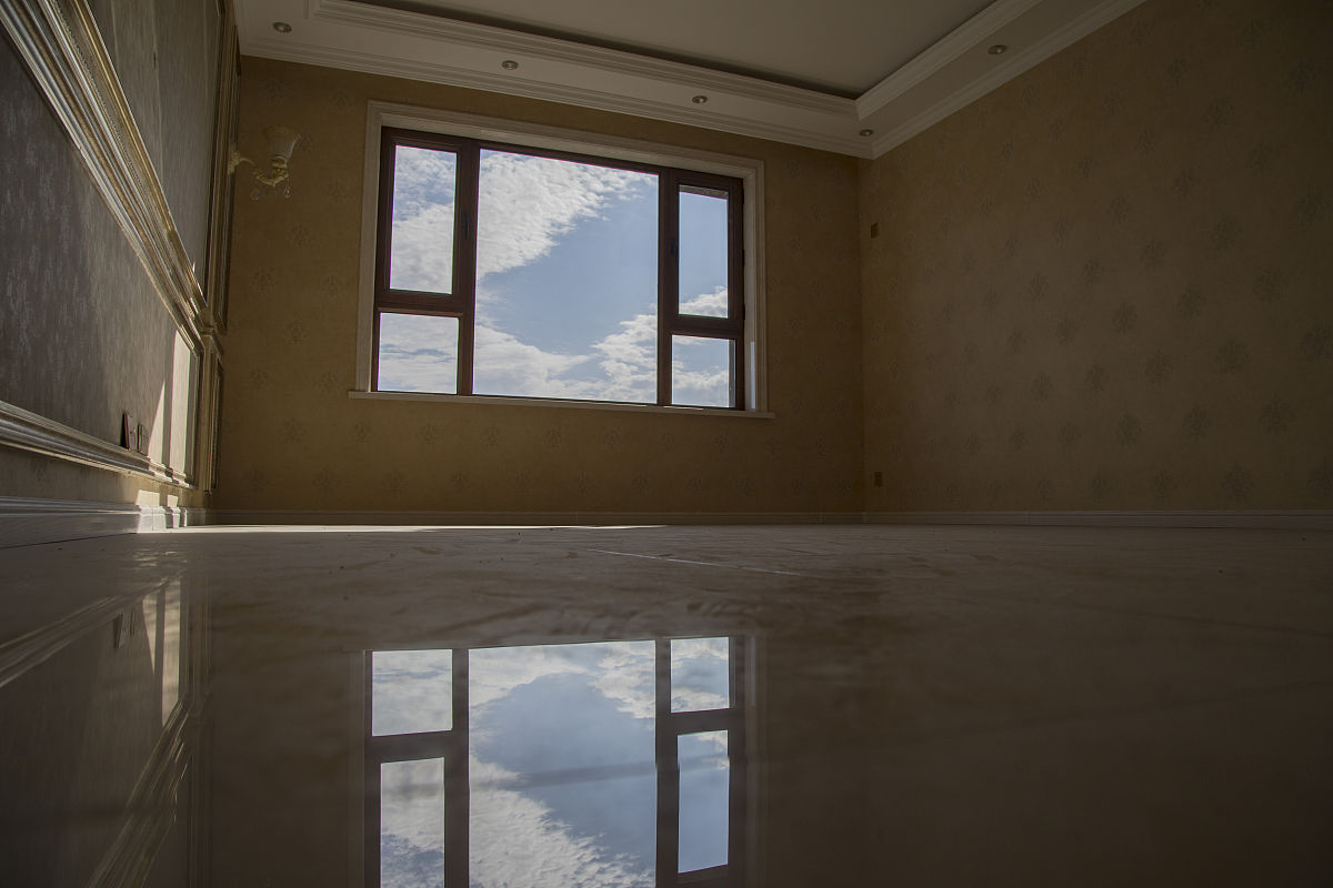 写一篇房地产自媒体文案介绍样板间