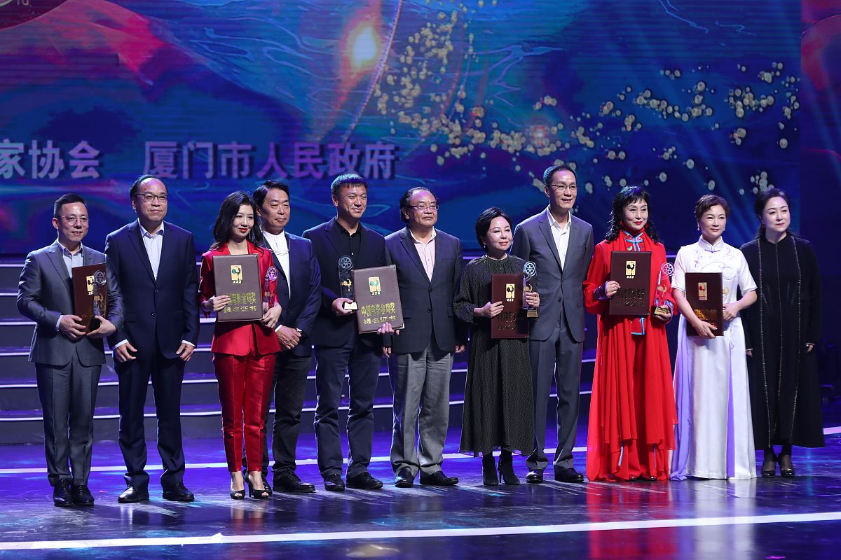 历届最佳男演员获奖名单：从1983年到2020年