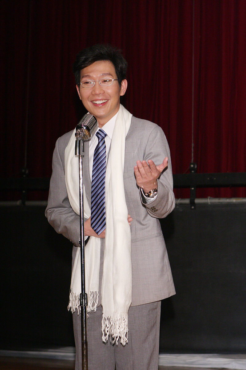 2012年2月6日,台湾,品冠拍摄新歌mv. 品冠+++_+++模仿