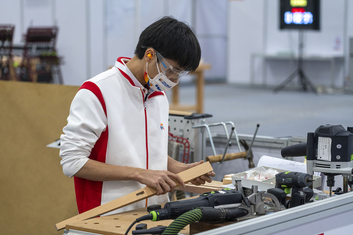 广东文理职业学院单招有高铁乘务专业吗？