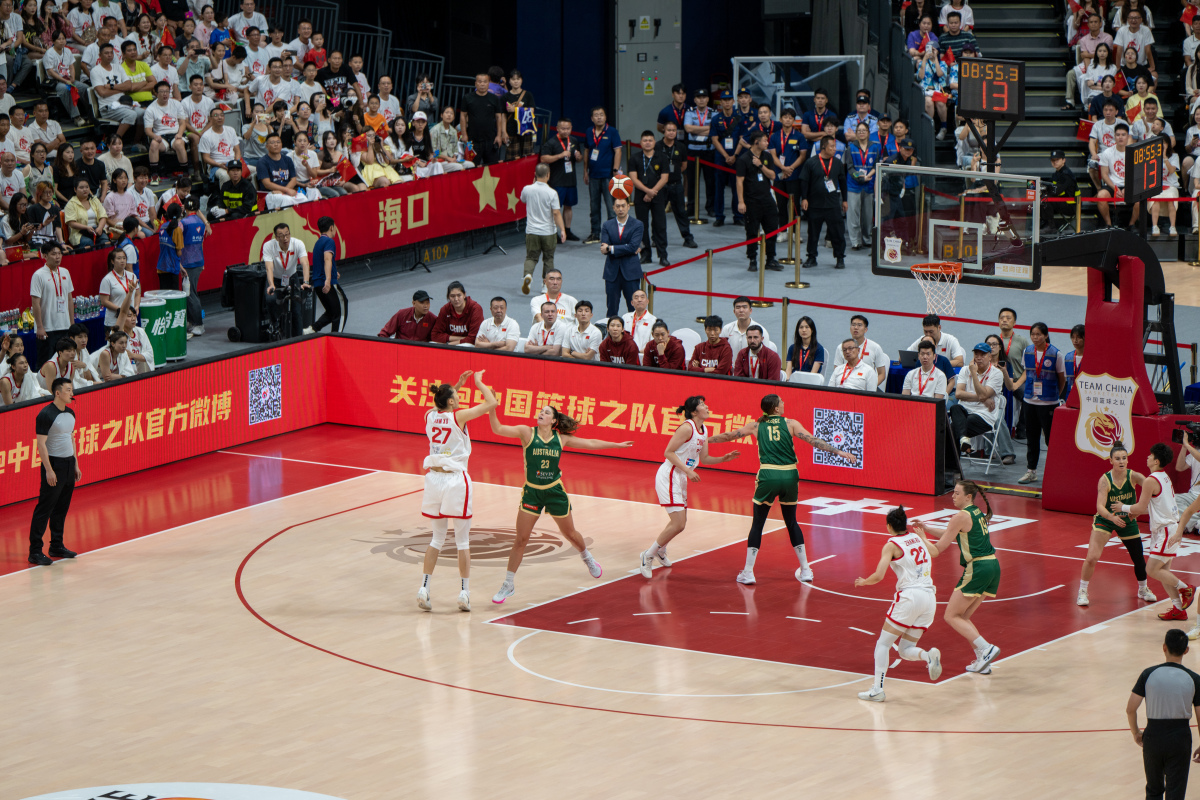 篮球杯第一场比赛圆满结束!精彩对决回顾 篮球杯第一场比赛圆满结束!精彩对决回顾