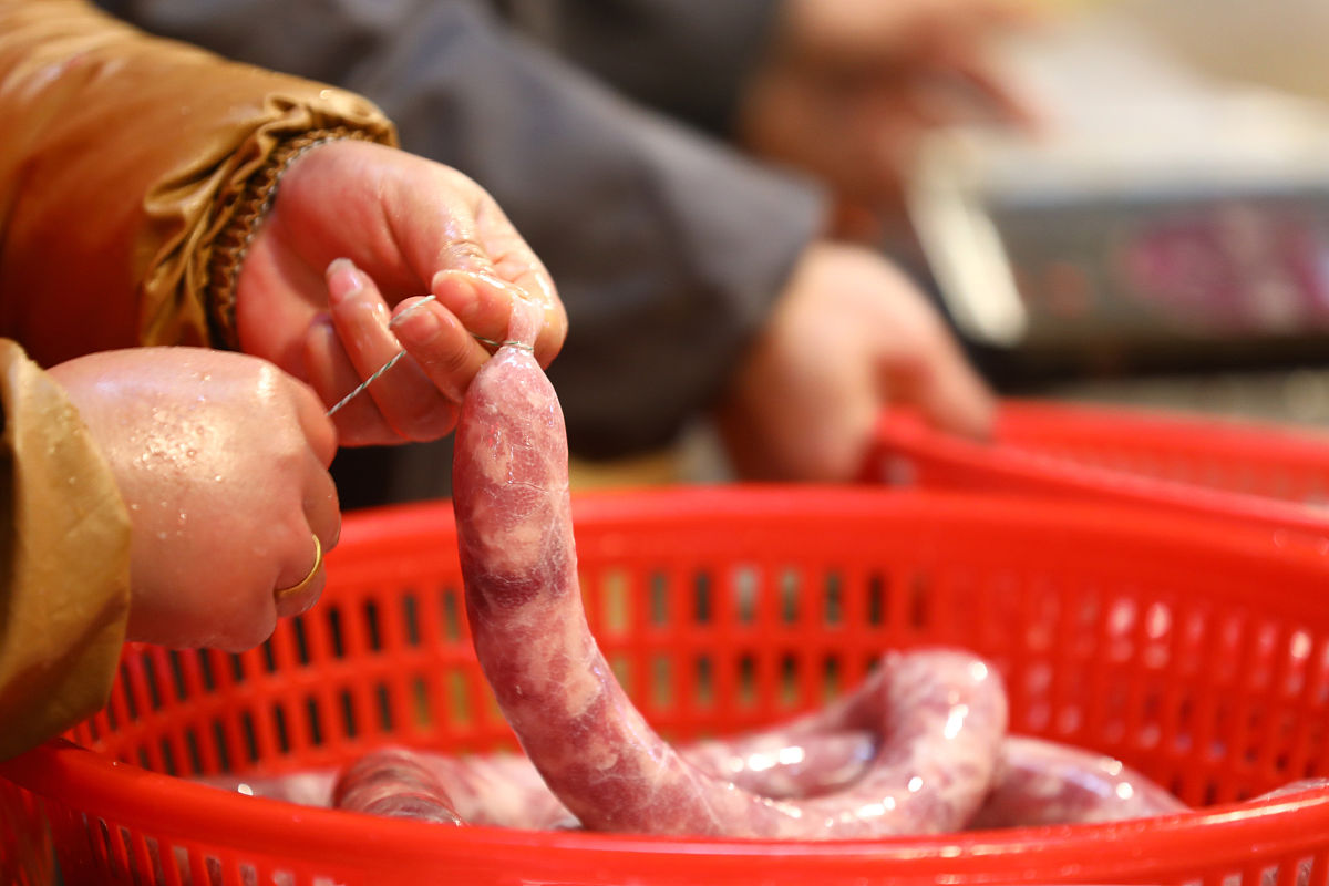 中式香肠制作实验体会：从原料选择到美味呈现