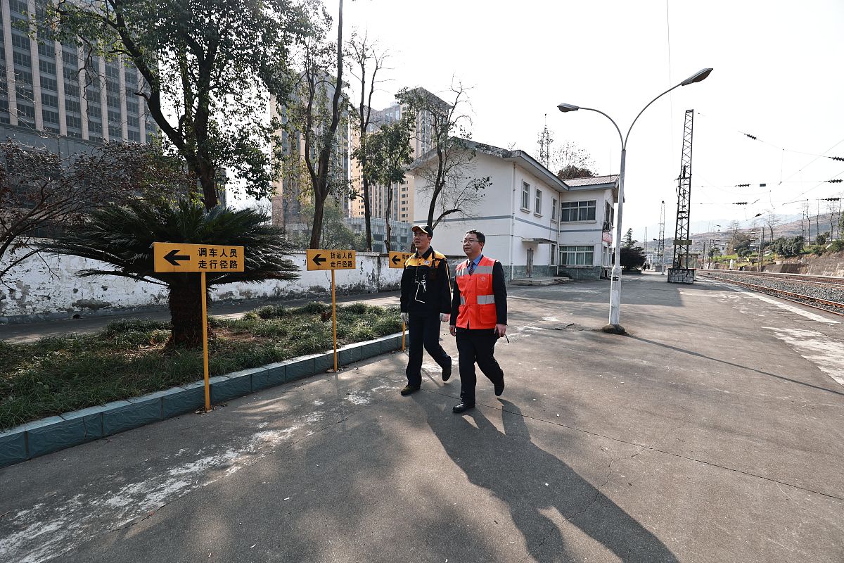 四川铁路学校毕业分配工作吗