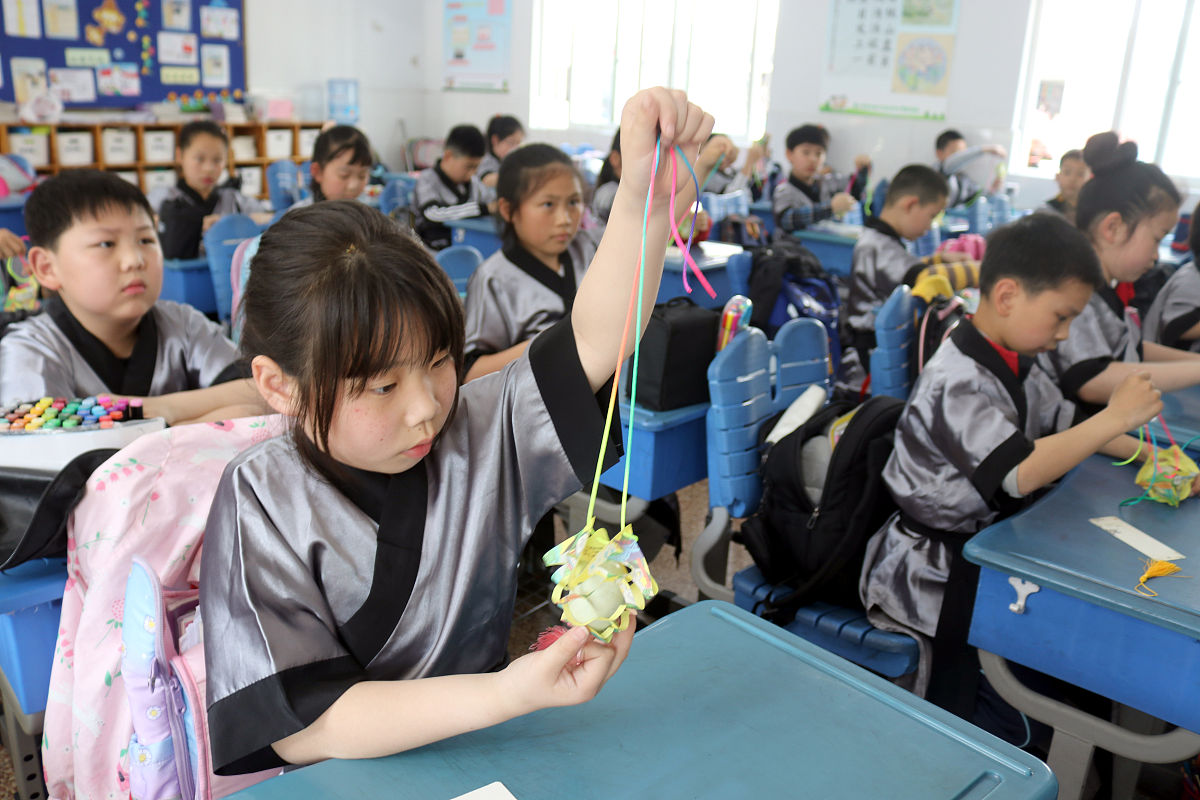 大学教室清明节活动策划：简单易行，传承文化