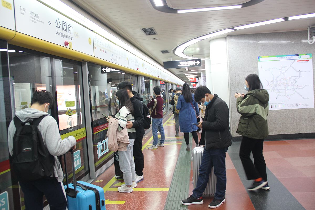 西安地铁大客流处置优化：提升乘客舒适度的具体措施