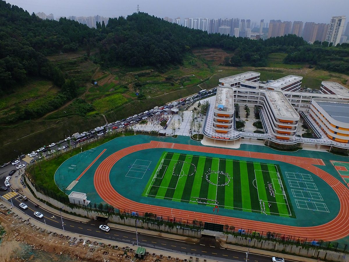 重庆江津第二中学联系方式