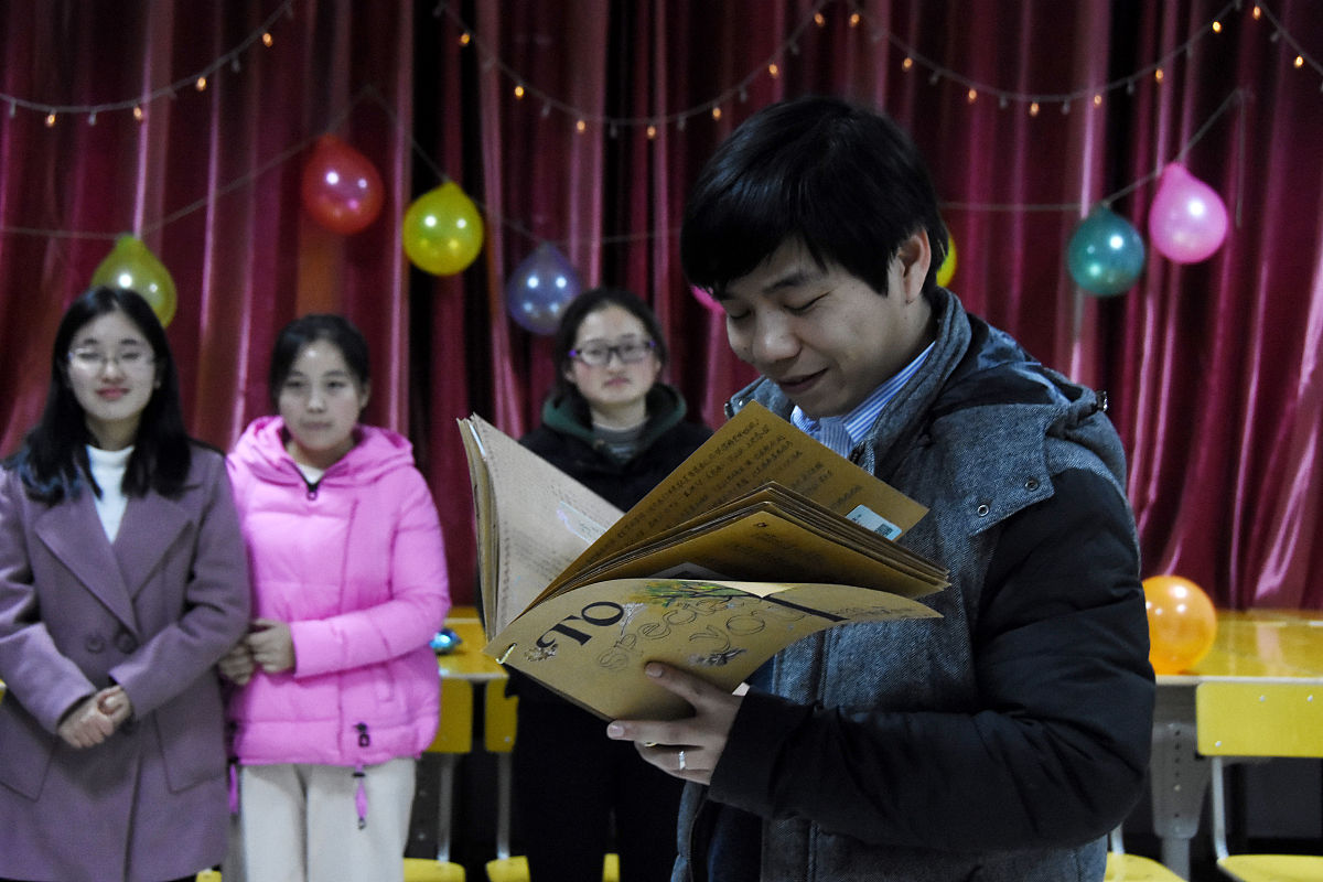 助人为乐，收获会心之情：我的初中友谊故事