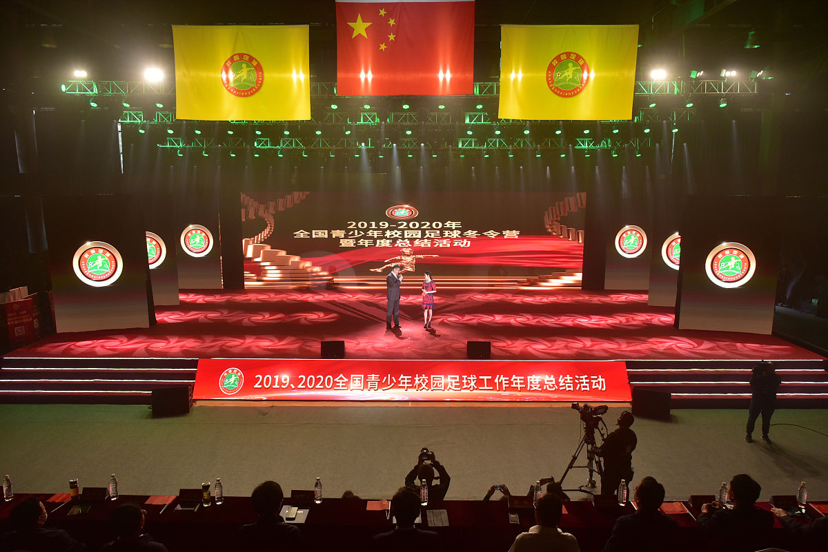 小学音乐教师年度工作总结：成就与挑战并存